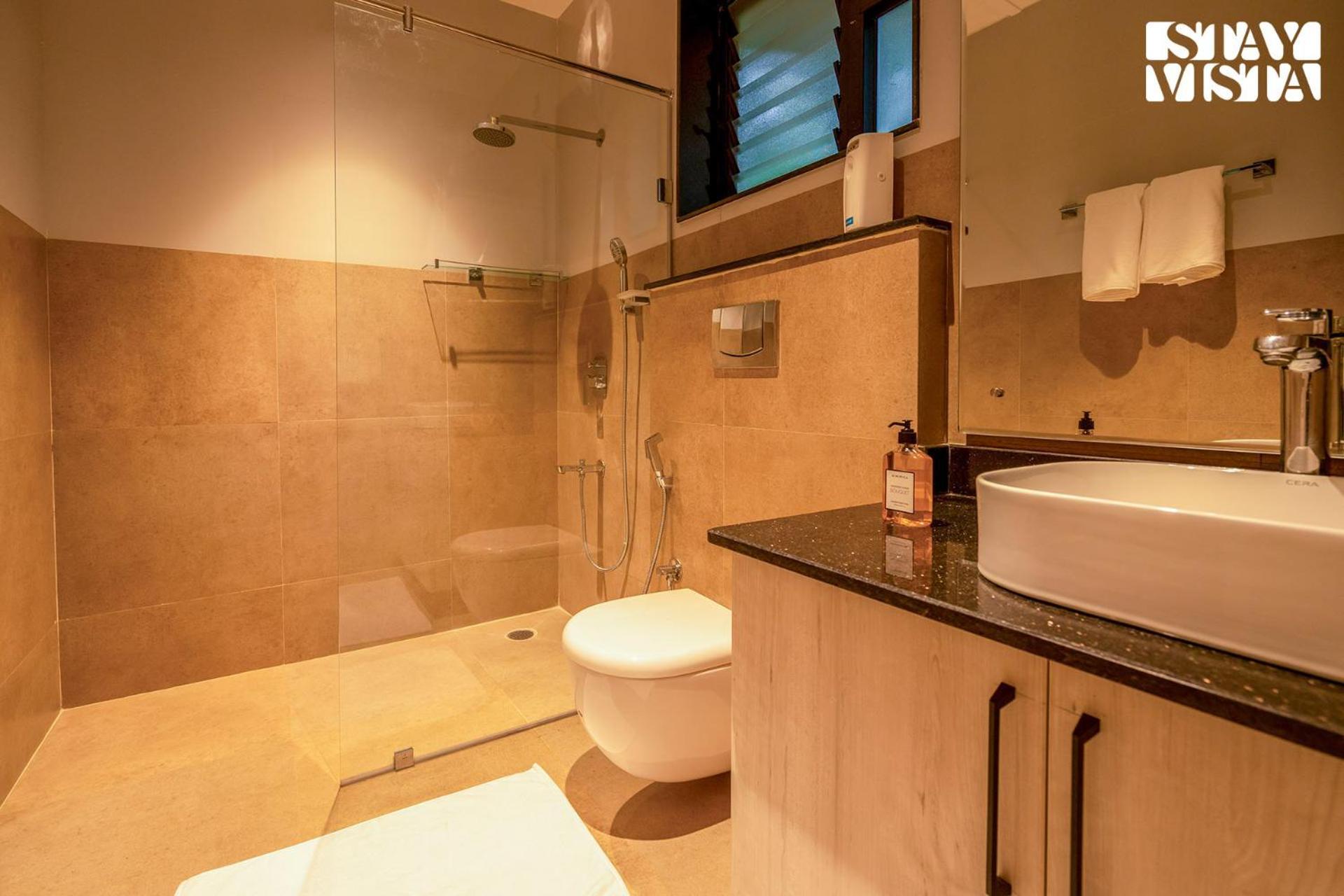 Stayvista At M Villa With Breakfast Included Bangalore Buitenkant foto