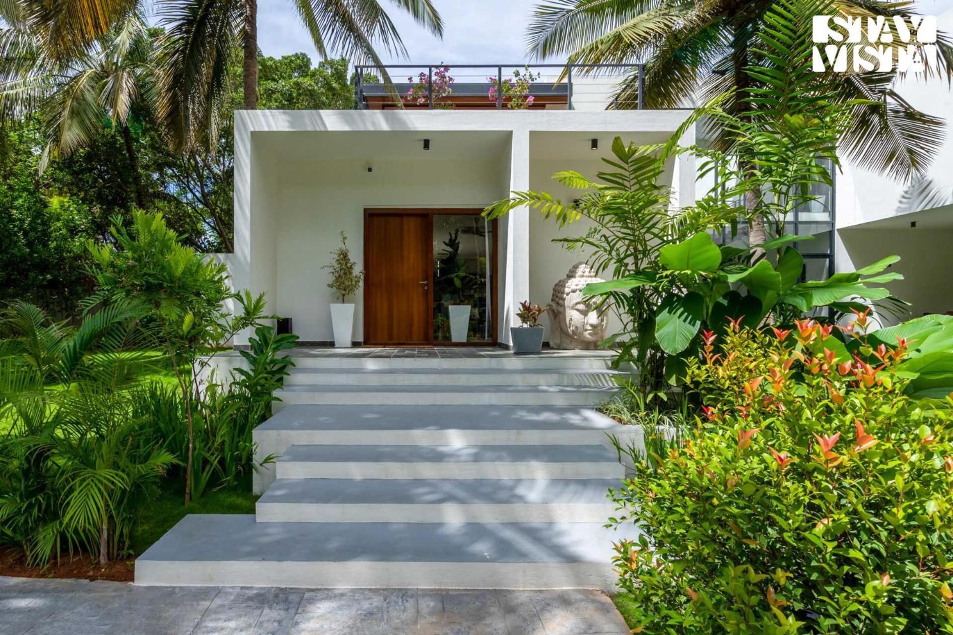 Stayvista At M Villa With Breakfast Included Bangalore Buitenkant foto